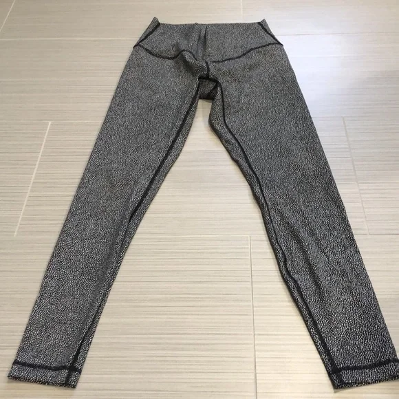 Lululemon Leggings - Picture 3 of 6